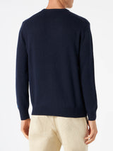 Man navy blue sweater with Snoopy print | PEANUTS™ SPECIAL EDITION