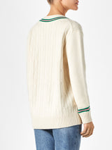 Woman v-neck braided sweater with patch